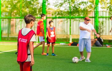 Parimatch Foundation - na-zastavku-4