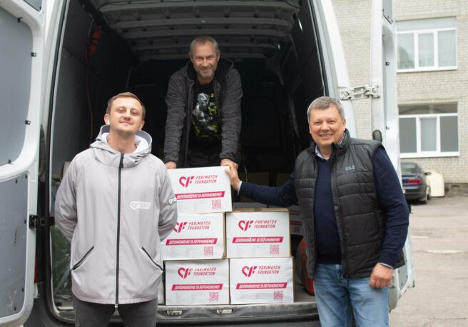 Parimatch Foundation - na-zastavku-scaled