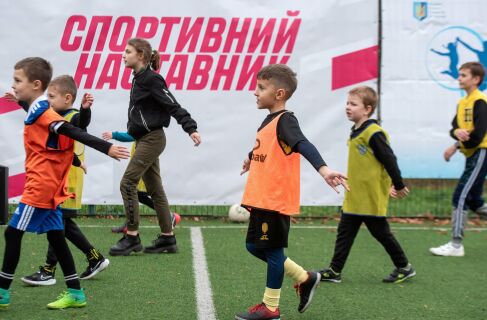 Parimatch Foundation - na-zastavku-2-scaled